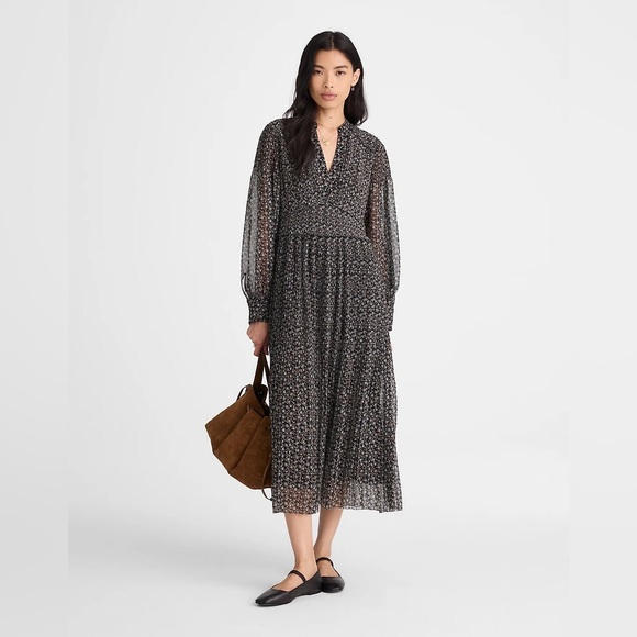 Madewell Dresses & Skirts - MADEWELL PLEATED PUFF SLEEVE MAXI DRESS IN FLORAL NWT original price $258.00